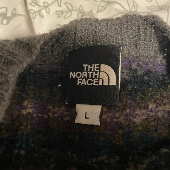 The North Face Multicolor Knit Sweater - Picture 2 of 3